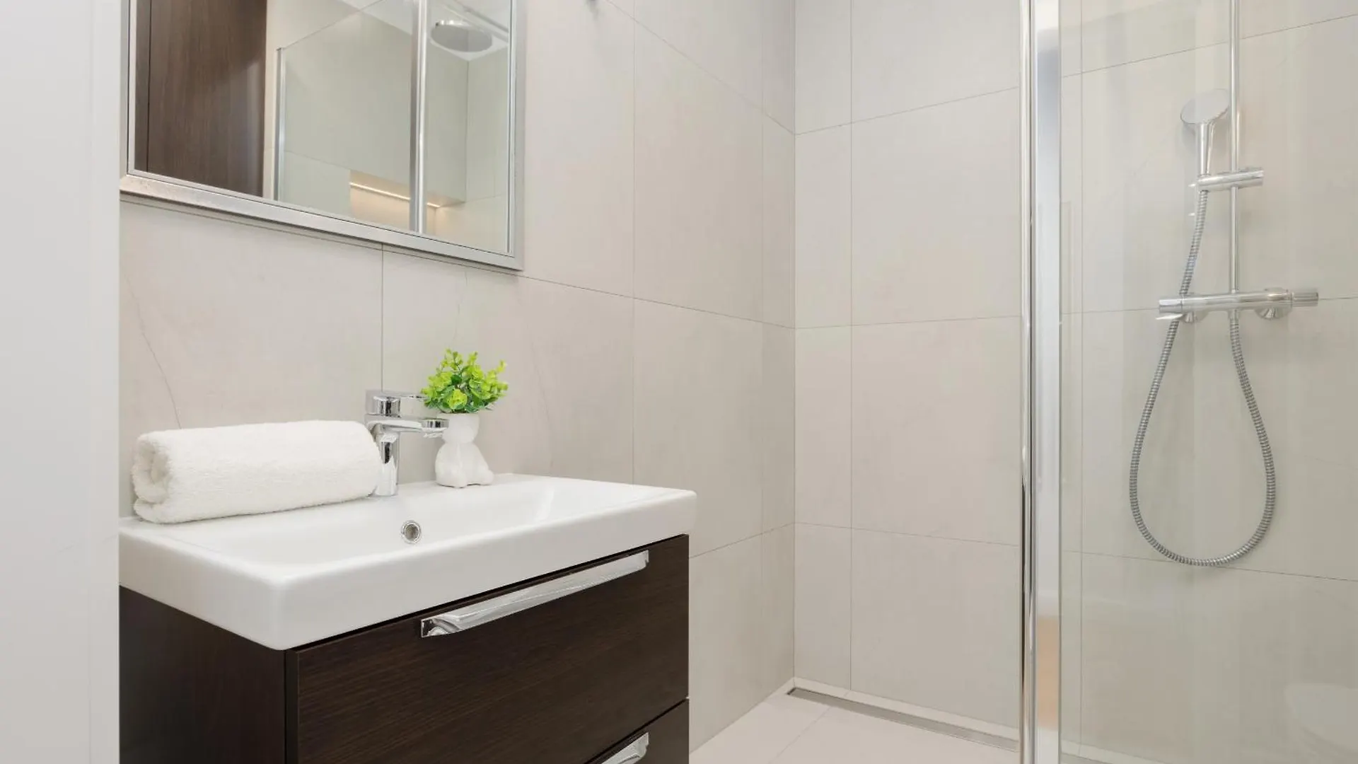 Plac Zamkowy Apartment In Warsaw By Rent Like Home